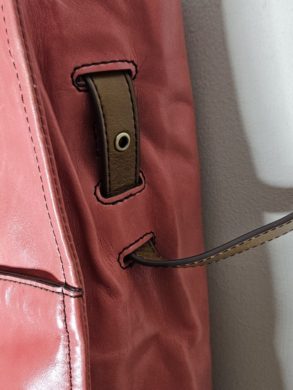 HOBO Park Tote Handbag in Blossom Pink Leather Brown Accents Paisley Lining - Picture 6 of 10